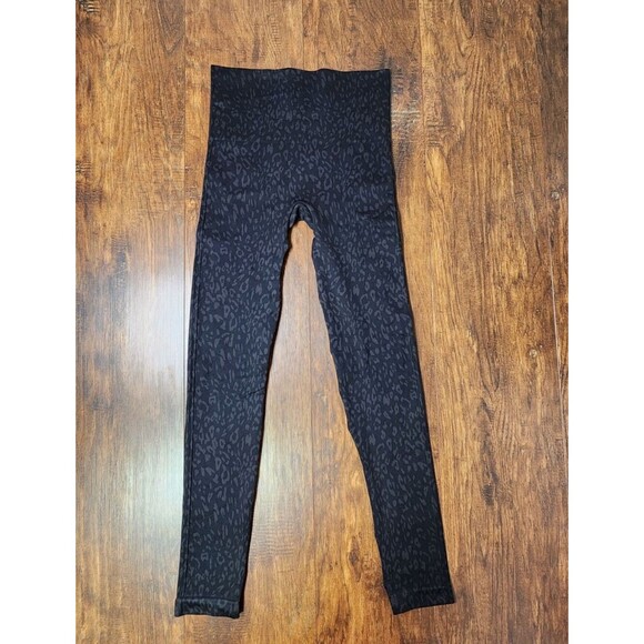 Spanx Look At Me Now Seamless Leggings Black Cheetah Print Women’s Size S/P - Picture 1 of 4